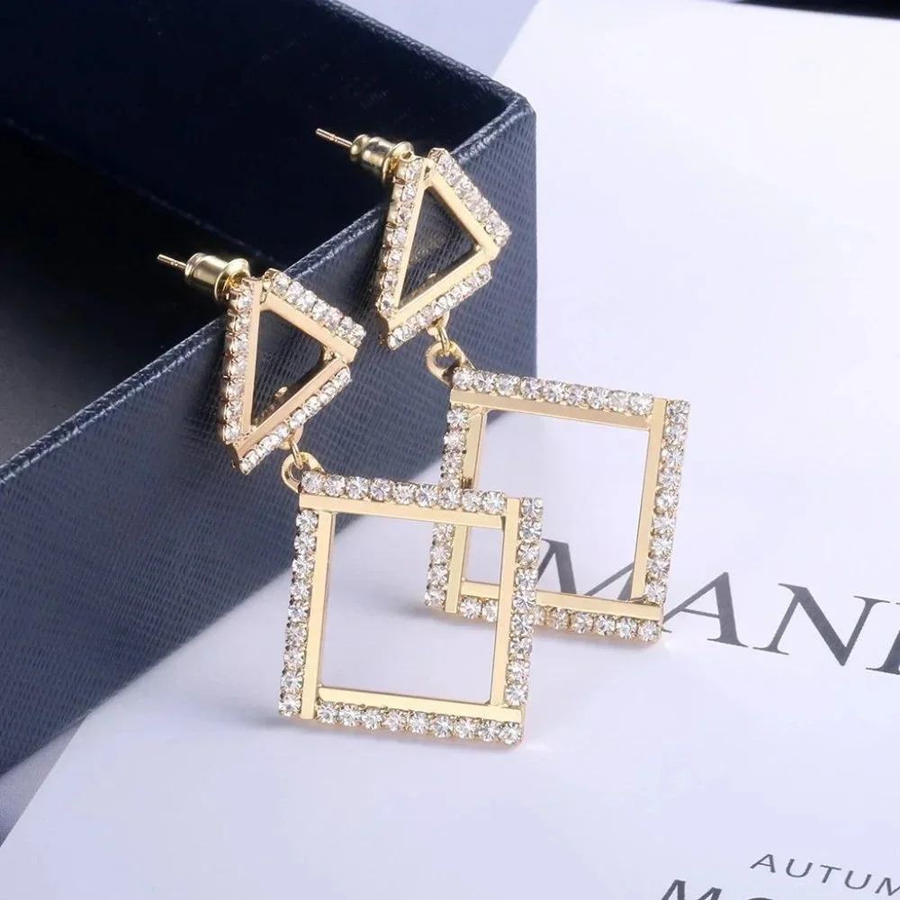 💥Trendy Square Triangle desgin CZ Ear Hook Earrings, MARR9411 - Picture 2 of 4